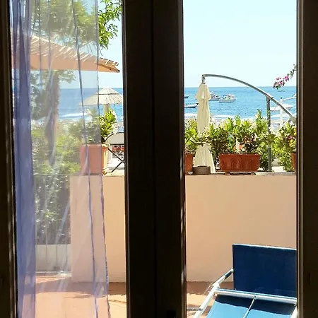 Sea Holiday home